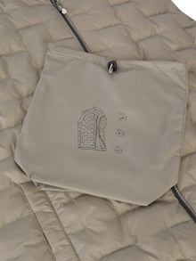 Beige|06|B